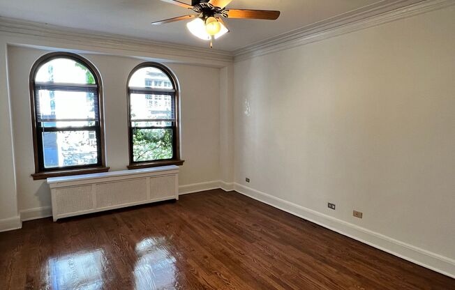 3 beds, 2.5 baths, 2,100 sqft, $3,960, Unit 431-02A