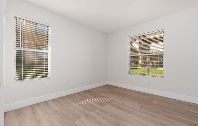 3 beds, 2 baths, $1,675, Unit # 1080