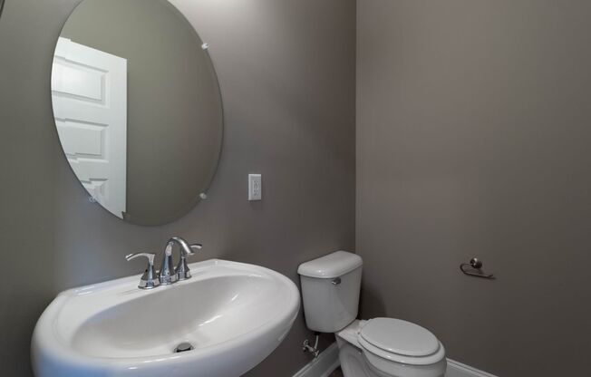 2 beds, 2.5 baths, 1,100 sqft, $1,195, Unit #109