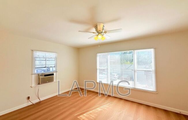363 E WASHINGTON BLVD