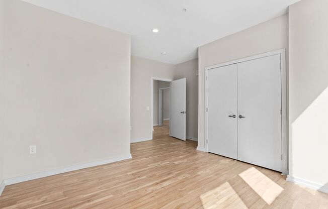 2 beds, 1 bath, 913 sqft, $3,650, Unit 315