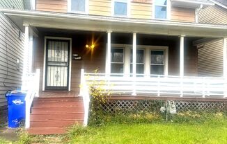 3bedroom/1bath $1,100/month