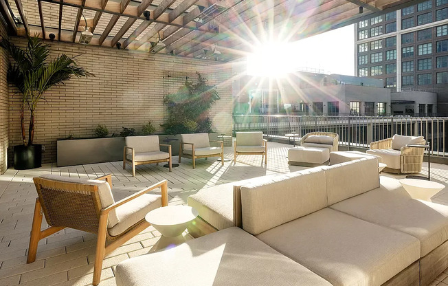 2 beds, 2 baths, $9,000, Unit 9A