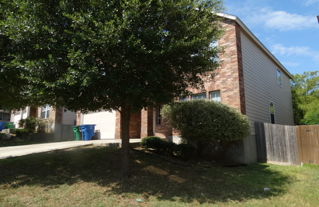 7819 Mainland Woods, San Antonio, TX. 78250