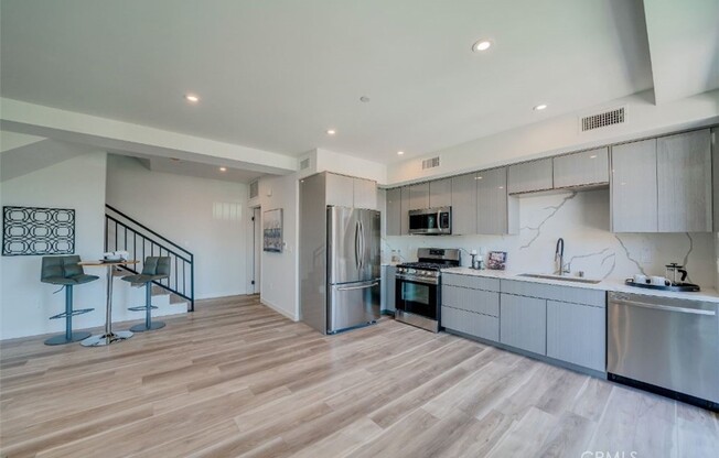 4 beds, 3 baths, 1,680 sqft, $3,995, Unit 302