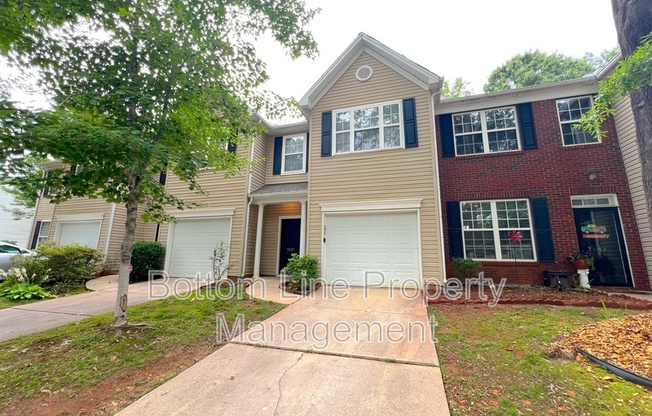 7637 ABIGAIL GLN DR