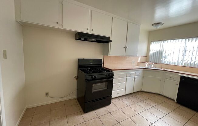 1 bed, 1 bath, 624 sqft, $1,995, Unit 117