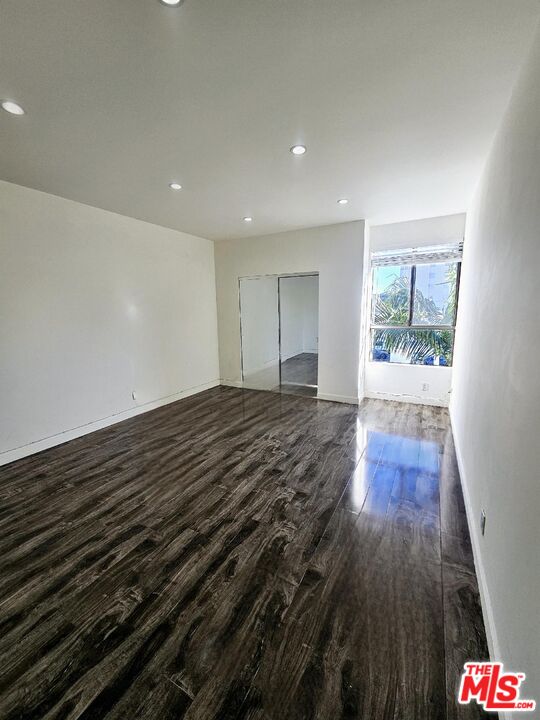 12115 San Vicente Blvd