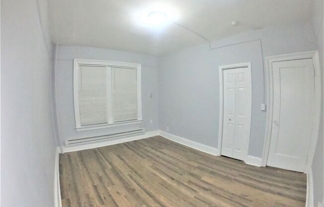491-5 Garfield Avenue