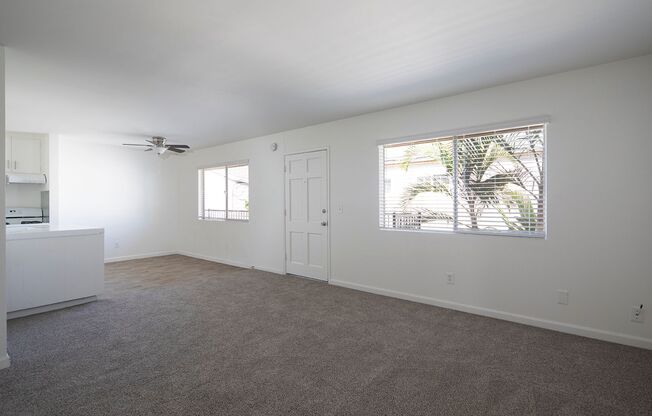 *OPEN HOUSE: 6/28 9:30-10:30AM* 2BR in Normal Heights with Parking