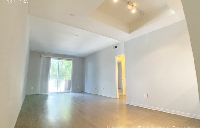 3707 Motor Ave