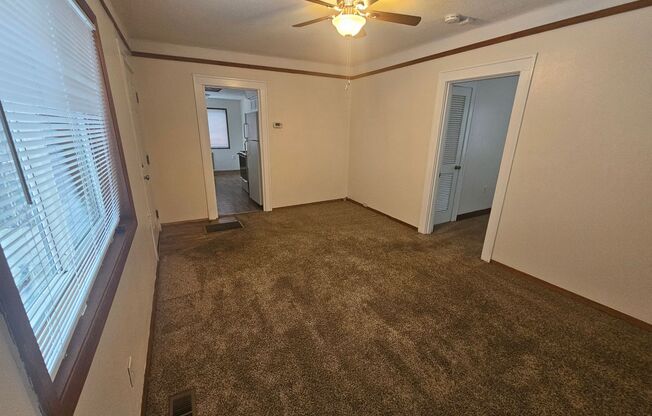 2 beds, 1 bath, $1,995