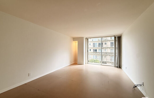1 bed, 1.5 baths, 853 sqft, $3,150, Unit 603