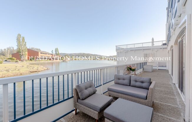 2BR/2BA Waterfront Corner Condo! Storage! Covered Parking! FOUNDATION