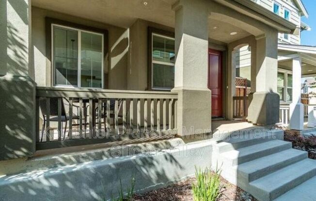 1020 SKYBO CT