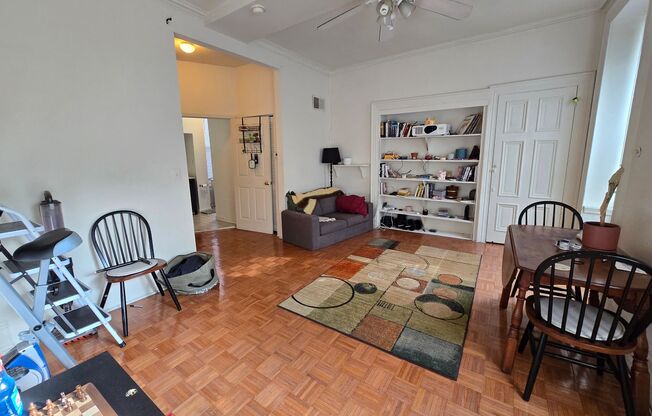 867 N 29th