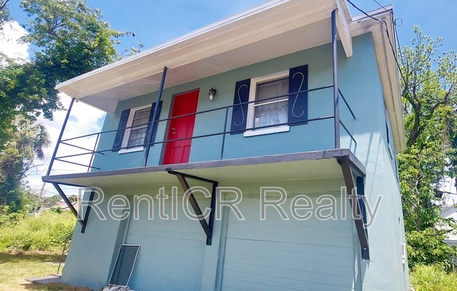 1771 15 AVE S