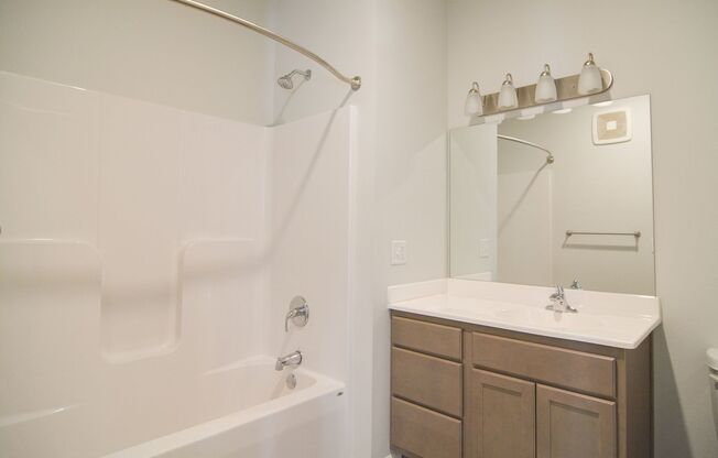 2 beds, 2 baths, 891 sqft, $1,150, Unit 1120-103