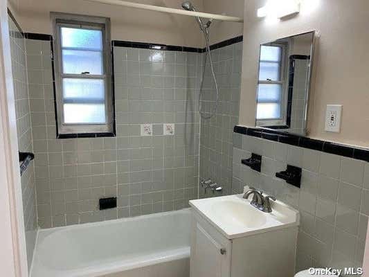 1 bed, 1 bath, $2,095, Unit F-1