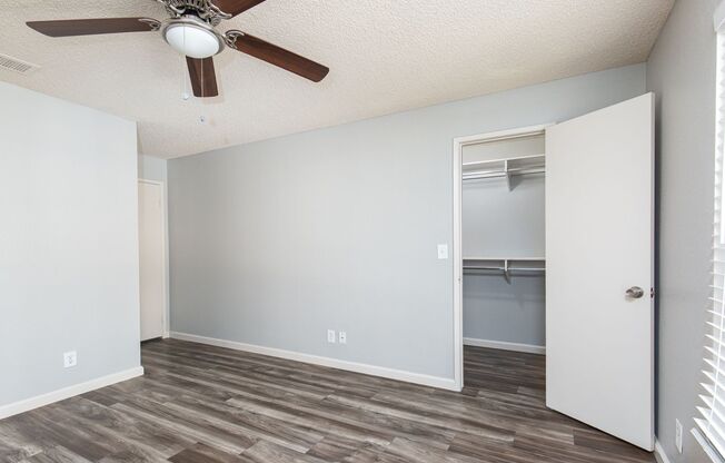 2 beds, 2 baths, $1,600, Unit # 2169