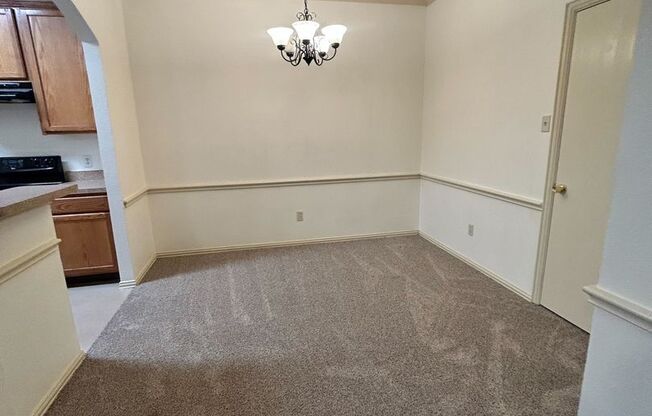 3 beds, 2 baths, $1,850, Unit # 1