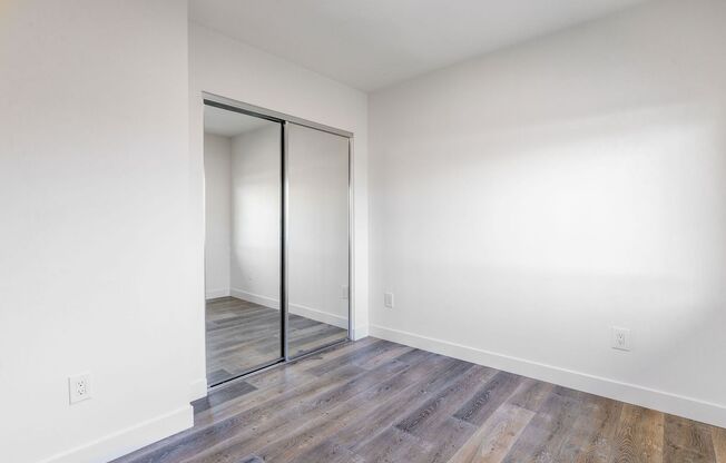 2 beds, 1 bath, 429 sqft, $2,695, Unit C2