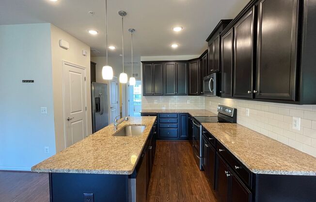 Upper level 3BR condo