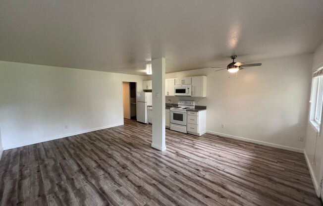 1 bed, 1 bath, 595 sqft, $1,225, Unit 5