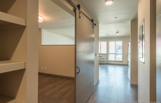 1 bed, 1 bath, 615 sqft, $1,895, Unit 2305