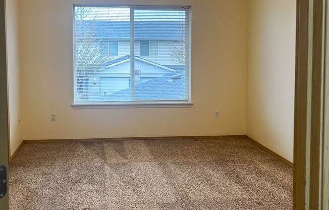 2 beds, 2.5 baths, 1,150 sqft, $1,595, Unit 3756-105