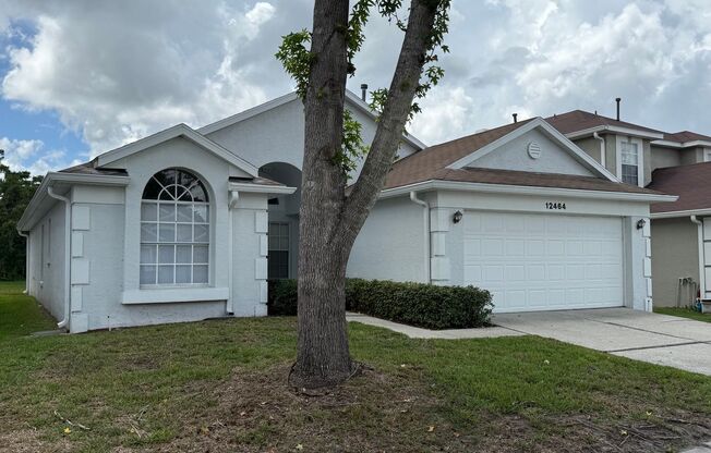 Large 3 Bedroom, 2 Bathroom Single Family Home
