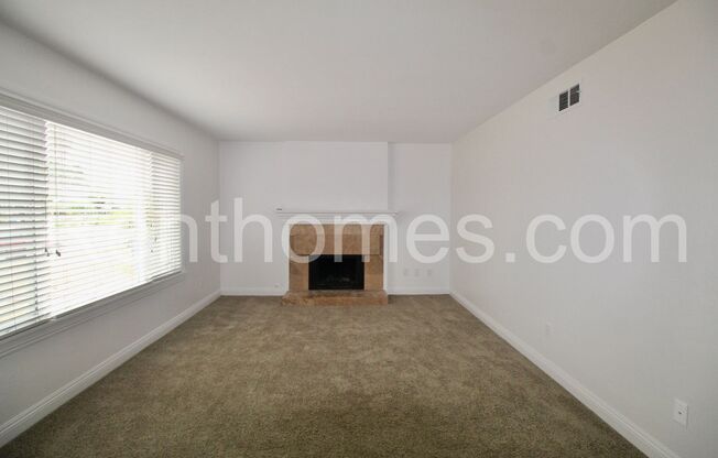 Mira Mesa, 8606 Capricorn Wy, Pool w/ Svc, Granite Counters, AC, Fireplace, Attached 2 Car Garage with Opener.