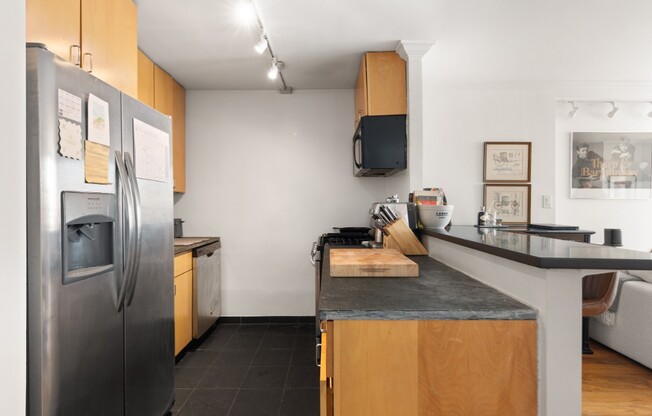 1 bed, 1 bath, 712 sqft, $7,195, Unit 11F