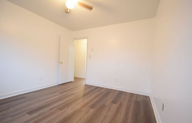 3 beds, 1 bath, $995