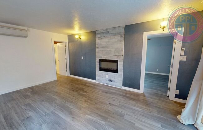 Rockwood - Single Level, Beautifully Updated Throughout, Stylish Amenities and A/C!