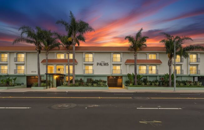 Palms Apartments