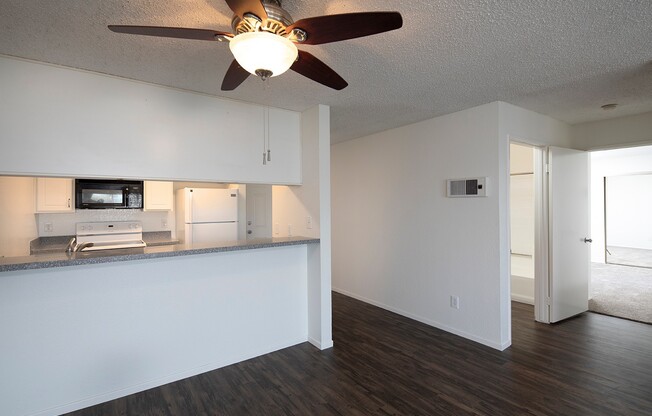 Villa Temecula Apartments