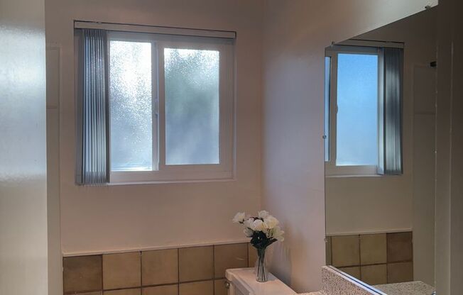 1 bed, 1 bath, 675 sqft, $1,645, Unit 16