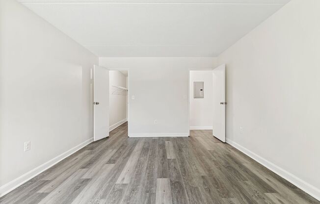 1 bed, 1 bath, 900 sqft, $3,200, Unit T309