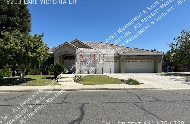 9213 LK VICTORIA