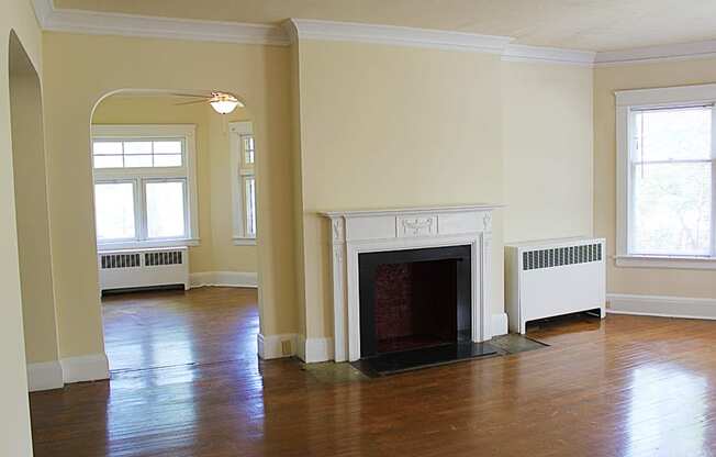 Decorative Fireplace at Integrity Cleveland Heights Apartments, Cleveland Heights