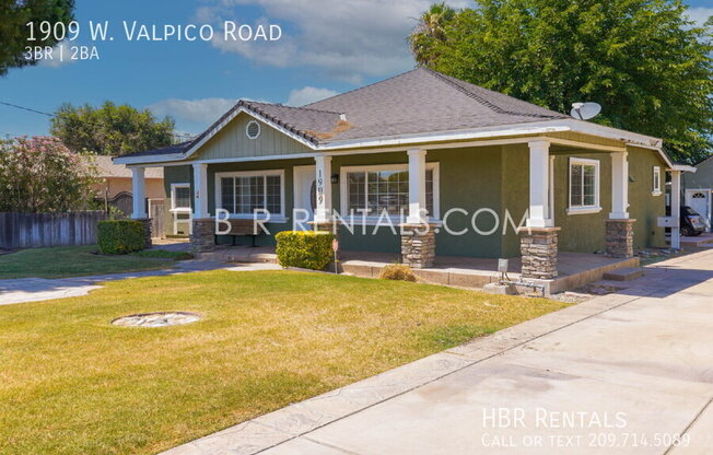 1909 W VALPICO RD