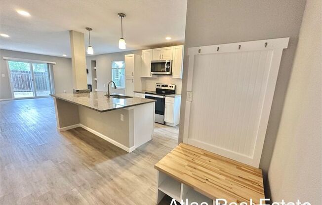 6741 Dublin Loop West
