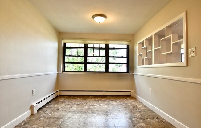 1 bed, 1 bath, 800 sqft, $2,100, Unit 4A