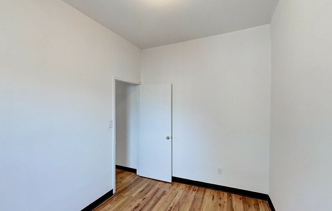 2 beds, 1 bath, $3,299, Unit 17