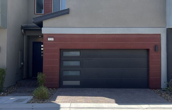 A Fabulous 2 Bedroom, 2 Bathroom townhome in Inspirada