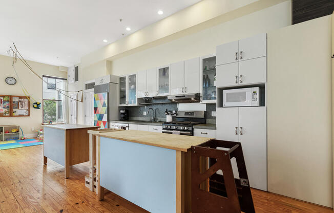 87 C BROOKSIDE AVE