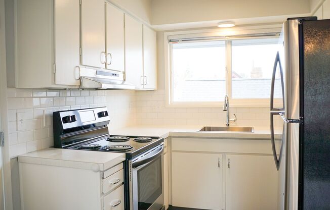 1 bed, 1 bath, $1,465, Unit 1024