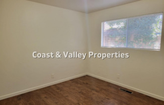 2 beds, 1 bath, $2,300, Unit 818 Sunset Drive #02, Pacific Grove, CA 93950