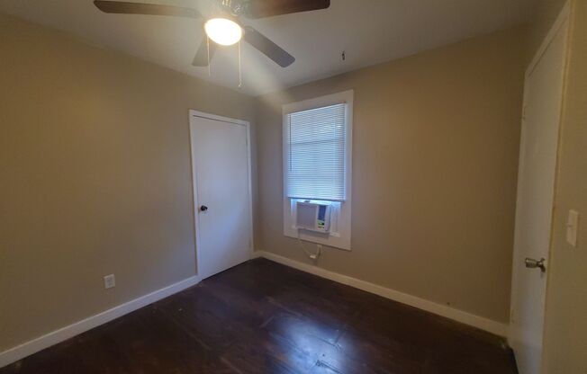 1 bed, 1 bath, $1,295